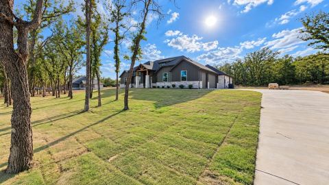 735 County Road 3355, Paradise, TX 76073 — photo 2