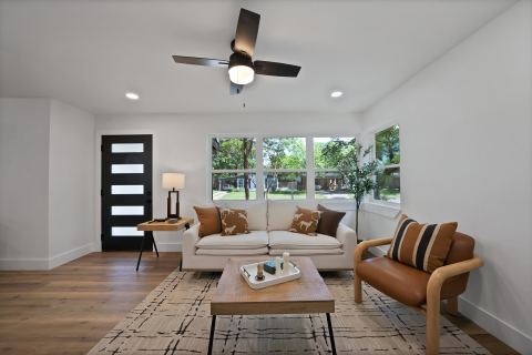 2926 Hillglenn Road, Dallas, TX 75228 — photo 2