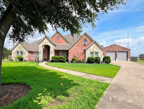 429 Rugged Drive, Red Oak, TX 75154 — photo 2