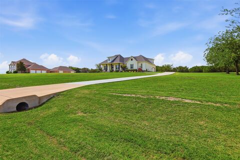400 Stone Mountain Court, Cresson, TX 76035 — photo 2