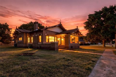 701 Pecan Street, Honey Grove, TX 75446 — photo 3