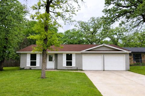 2933 Hunting Drive, Fort Worth