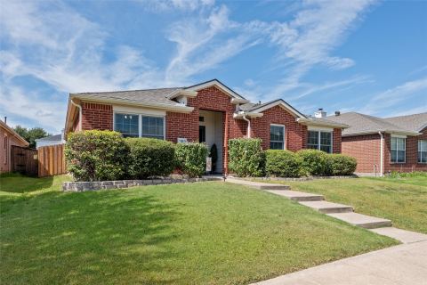 305 Cobblestone Drive, Wylie