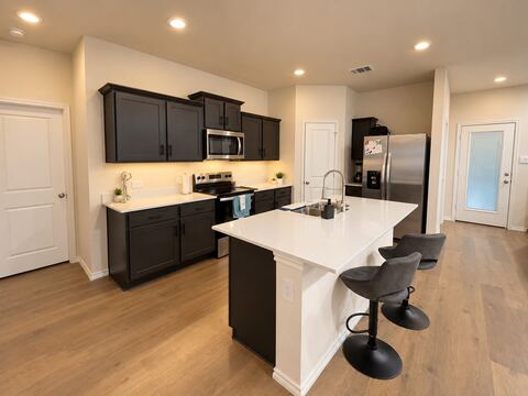 13105 Vista Mill Drive, Providence Village, TX 76227 — photo 2