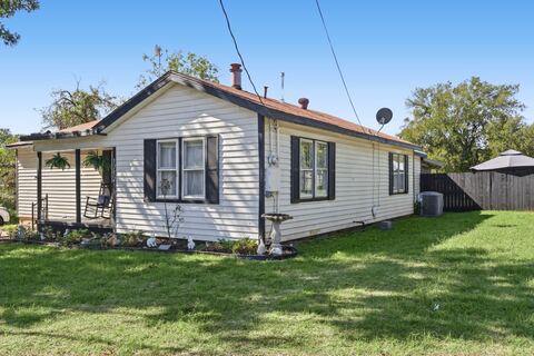 1712 Old Bunger Road, Graham, TX 76450 — photo 2