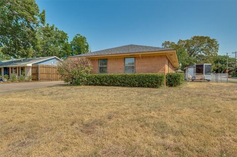 303 Merribrook Trail, Duncanville, TX 75116 — photo 3
