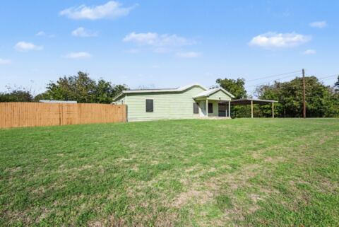 613 N Merrimac Street, Weatherford, TX 76086 — photo 3