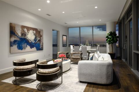 2200 Victory Avenue 2007, Dallas