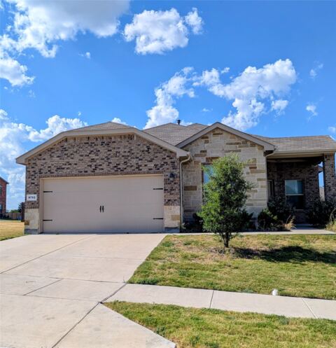 9752 New Bern Drive, Fort Worth