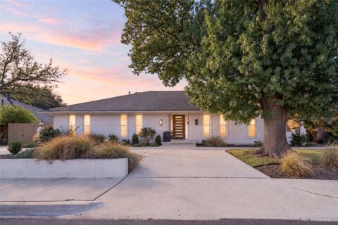 6112 E Lovers Lane, Dallas