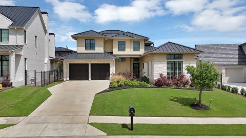 9704 Latour Court, Fort Worth