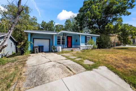5529 Van Natta Lane, Fort Worth, TX 76112 — photo 2