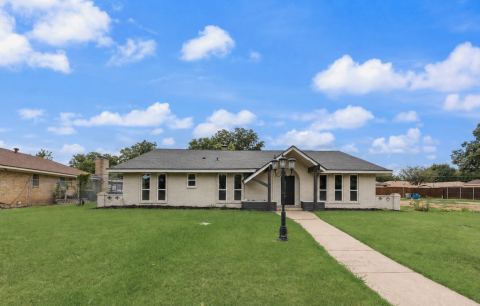 3914 Shady Hollow Lane, Dallas