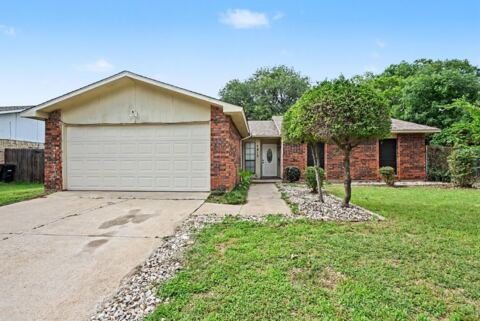 7813 Acapulco Road, Fort Worth