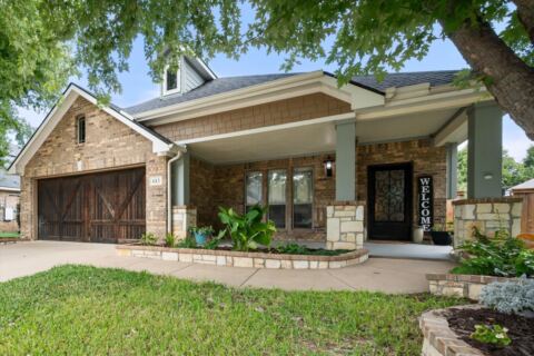 613 Vickie Street, Crowley, TX 76036 — photo 2