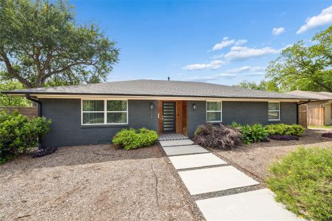 804 S Weatherred Drive