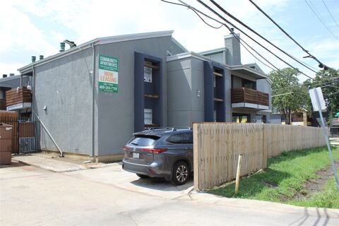 2710 Community Drive 209, Dallas