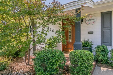 4209 Bilglade Road, Fort Worth