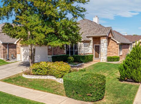 305 Wrangler Drive, Fairview