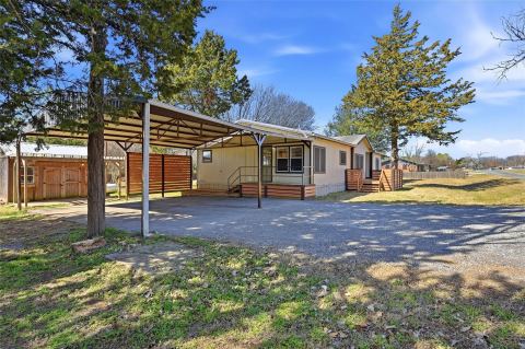 76 Forest Lane, Gordonville, TX 76245 — photo 2