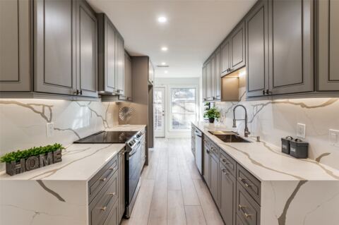 13702 FLAGSTONE Lane, Dallas