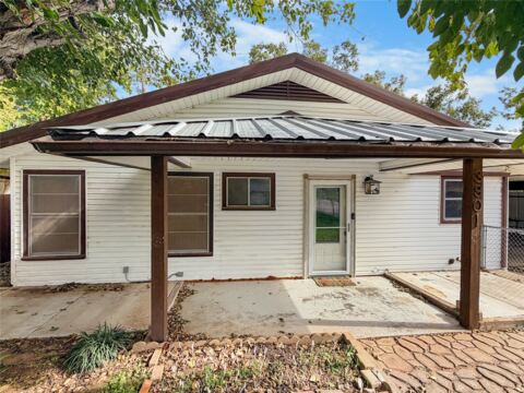 3901 Greenbrook Street, Granbury