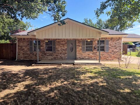 502 Jennings Street, Nocona