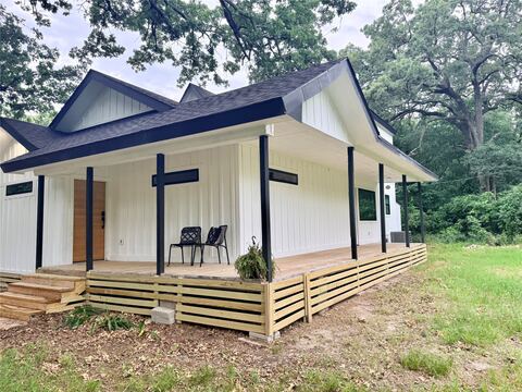 250 Skyview, Point, TX 75472 — photo 3