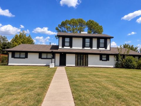 1419 S Rockwall Avenue, Terrell