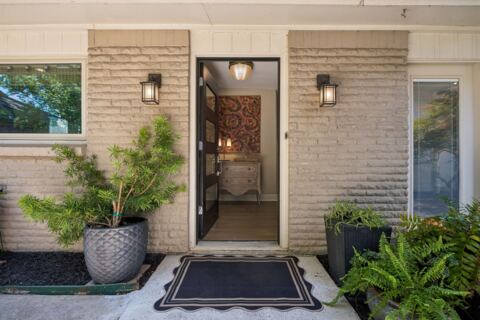 11333 Park Central Place, Dallas