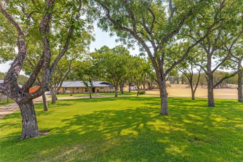 4240 Shore Front Drive, Fort Worth
