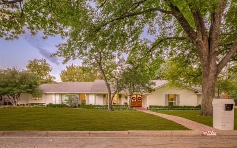 3417 Acorn Run