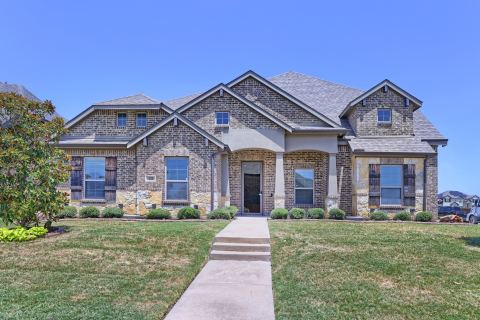 123 White Oak Lane, Red Oak