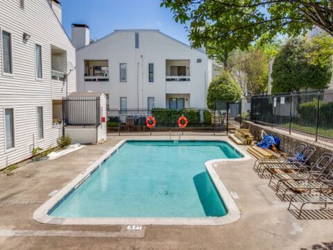 7431 Holly Hill Drive 210, Dallas