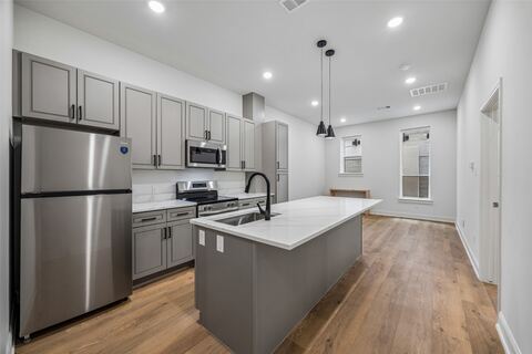 2010 Commerce Street B204, Dallas