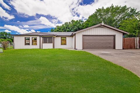 5700 Lenore Street, Fort Worth