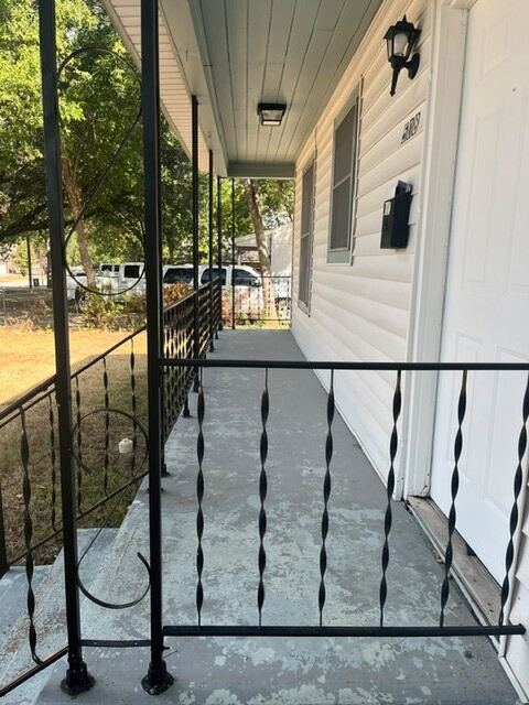 508 W 5th Street, Lancaster, TX 75146 — photo 2