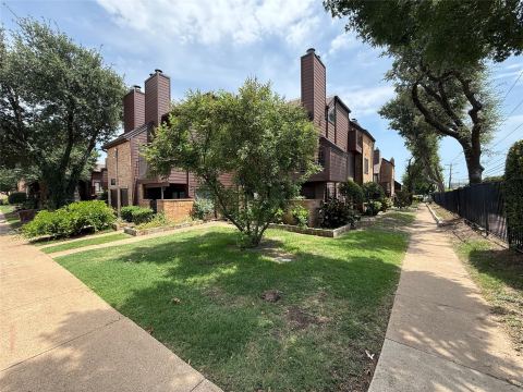 1700 Baird Farm Circle 1306, Arlington