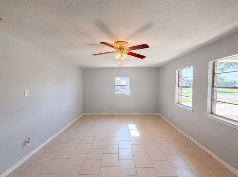 502 Jennings Street, Nocona, TX 76255 — photo 3