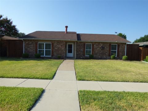 5016 Roberts Drive, The Colony
