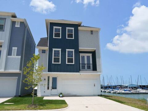 9311 Easy Street, Rowlett
