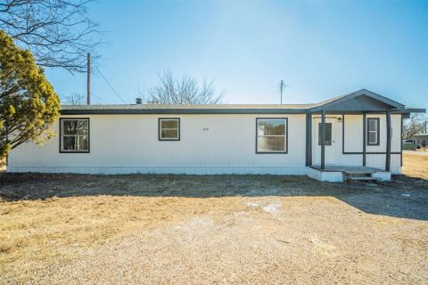 4329 Kaywood Drive, Granbury