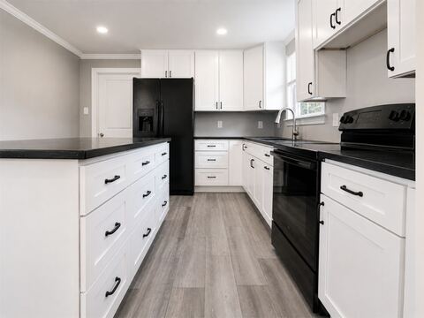 1306 Locust Street, Commerce, TX 75428 — photo 2