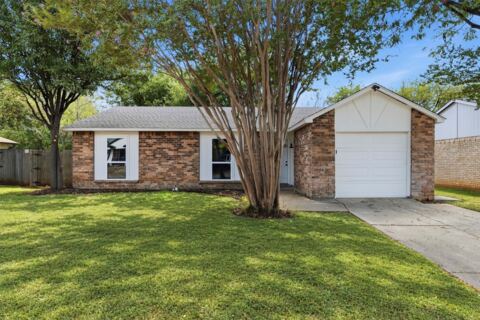 3817 Longmeadow Way, Fort Worth