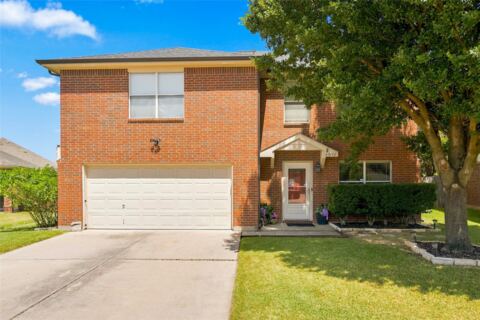 4917 Trail Hollow Drive, Fort Worth