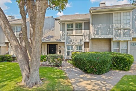 7621 Woodthrush Drive 18, Dallas