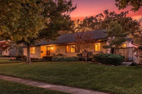 9236 Chiswell Road, Dallas