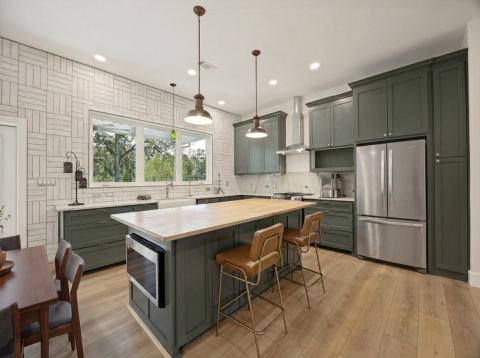 2530 Flora Lane, Denison