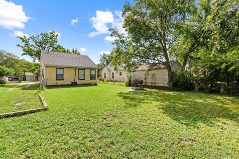 1212 Lewis Street, Bellmead, TX 76705 — photo 3