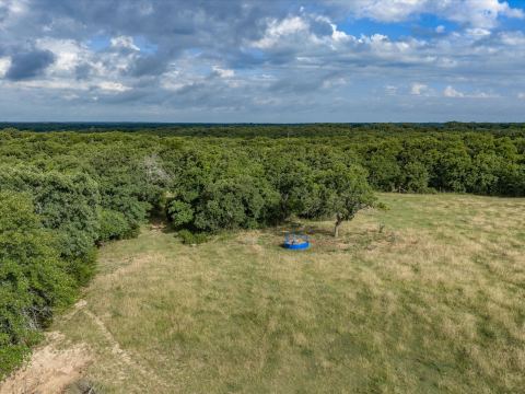 210 County Road 2696, Alvord, TX 76225 — photo 2